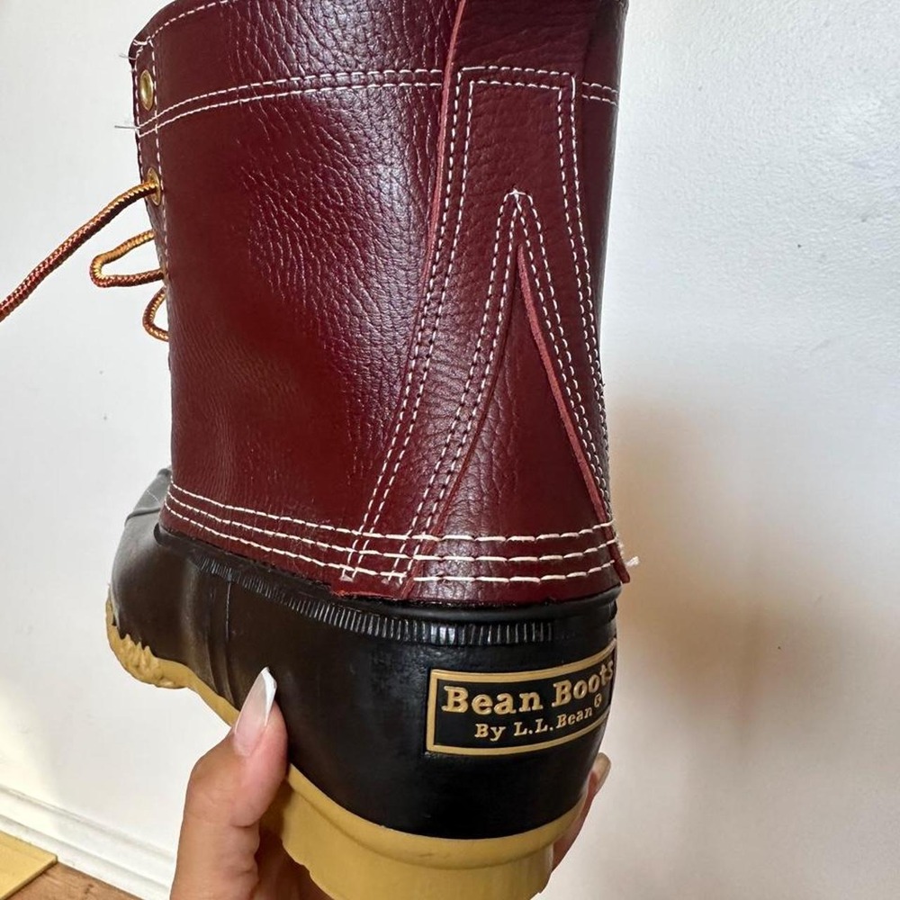 LIKE NEW - L.L. Bean Boots 8" Duck Boots Men's 9M Burgundy Black l Made in USA - Picture 8 of 8